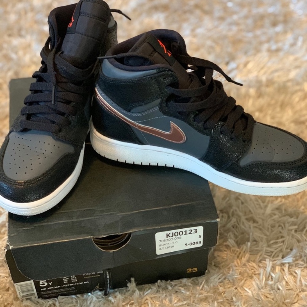 Air Jordan 1 retro high BG